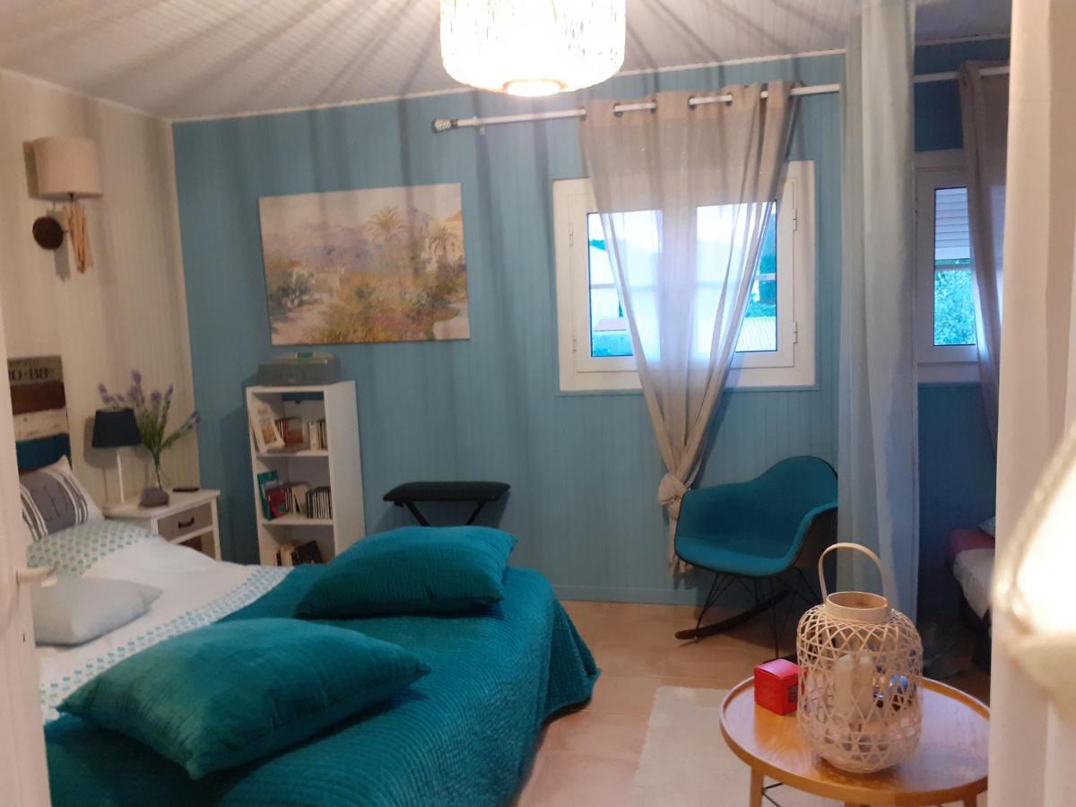 BANDOL: ÉLÉGANT et COSY 2 PIÈCES, PROCHE VILLE et PLAGE Exterior foto